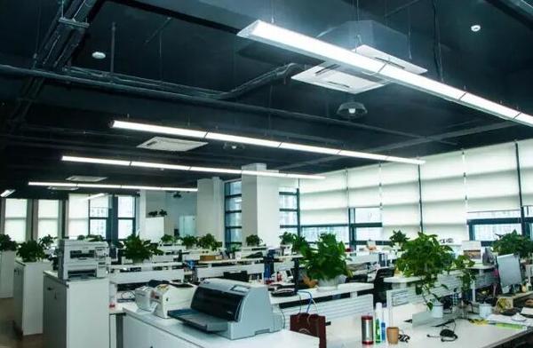 辦公室裝修--翻新還是重裝，這是一個問題