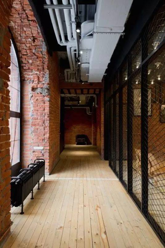 【辦公空間】現(xiàn)代LOFT風格辦公室設計