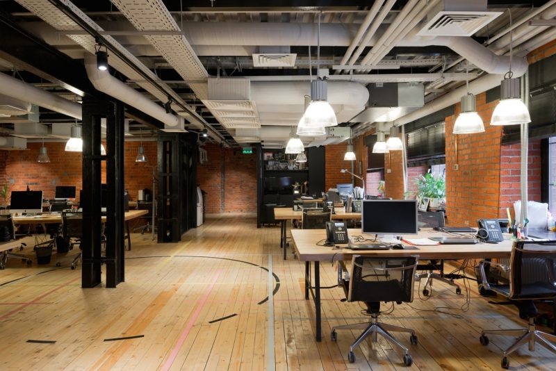 辦公空間，辦公室設(shè)計，媒體公司辦公室設(shè)計，現(xiàn)代風(fēng)格辦公室，體育媒體