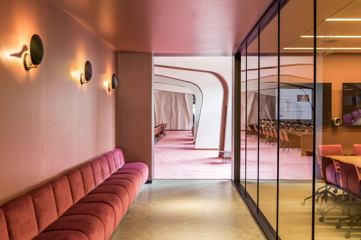 辦公空間，辦公室設(shè)計(jì)，科技公司辦公室設(shè)計(jì)，創(chuàng)意辦公室，現(xiàn)代風(fēng)格辦公室