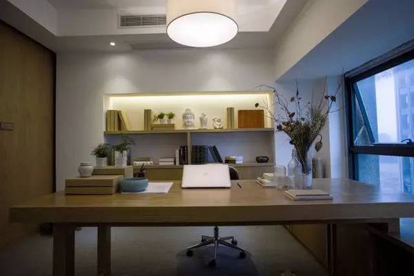 辦公設(shè)計(jì) | 素雅留白，溫馨干凈的辦公室