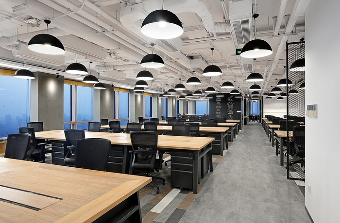 辦公室裝修翻新的基本原則，幼兒園門和窗的裝修設計注意